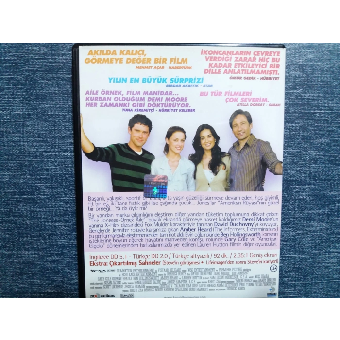 ÖRNEK AİLE DVD FİLM