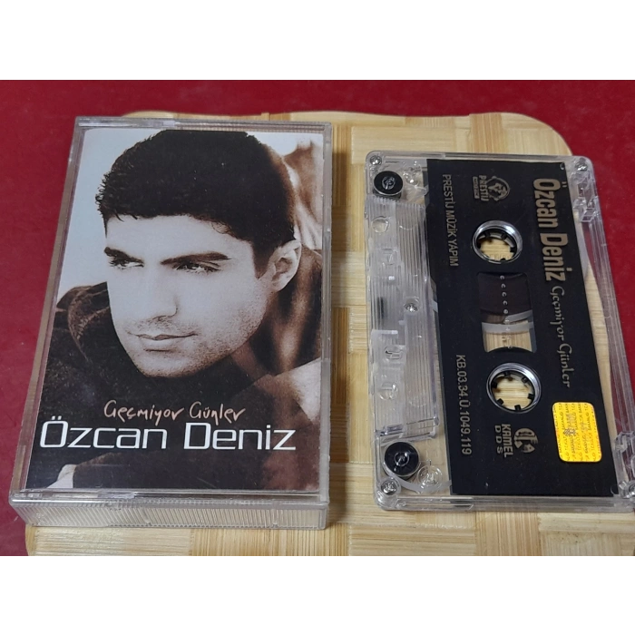 ÖZCAN DENİZ GEÇMİYOOR GÜNLER MÜZİK KASET
