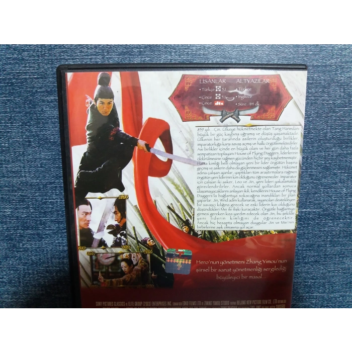 PARLAYAN HANÇERLER DVD FİLM