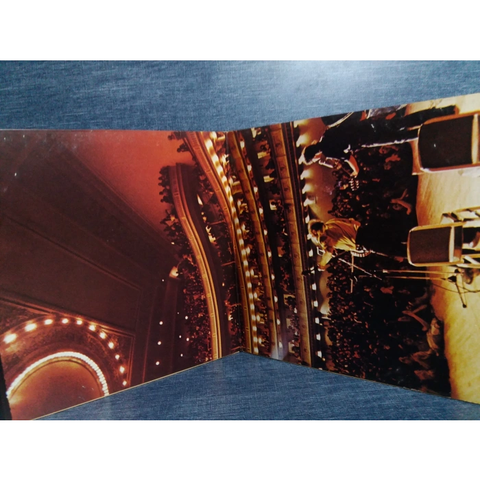 PETE SEEGER ARLO GUTHRIE TOGETHER IN CONCERT 2 LP