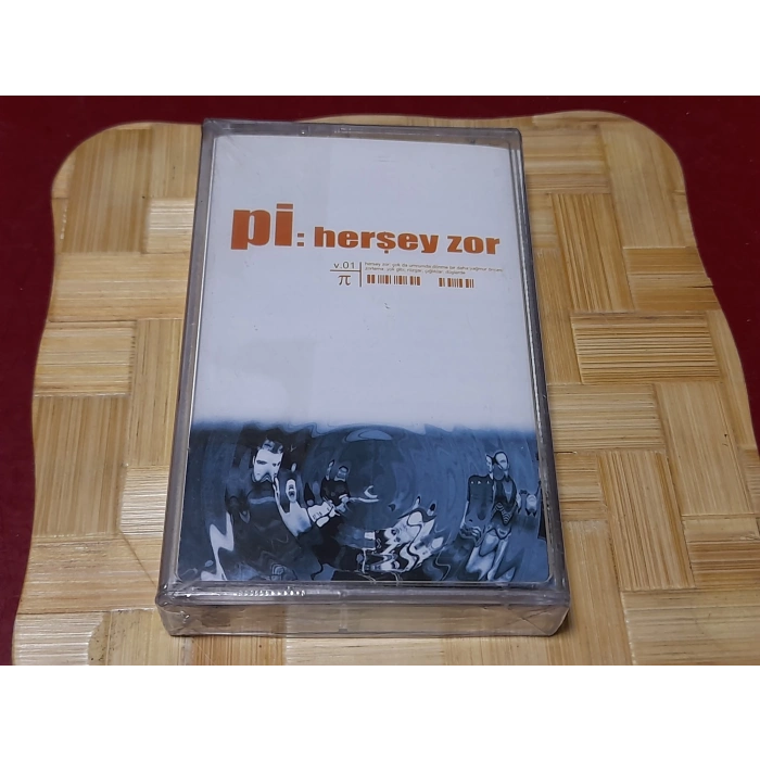 Pİ HERŞEY ZOR MÜZİK KASET