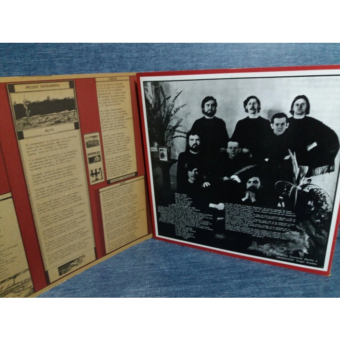 QUILAPAYUN SANTA MARIA DE IQUIQUE MUSIC LP ALBUM