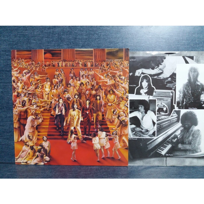 ROLLING STONES ITS ONLY ROCK N ROLL