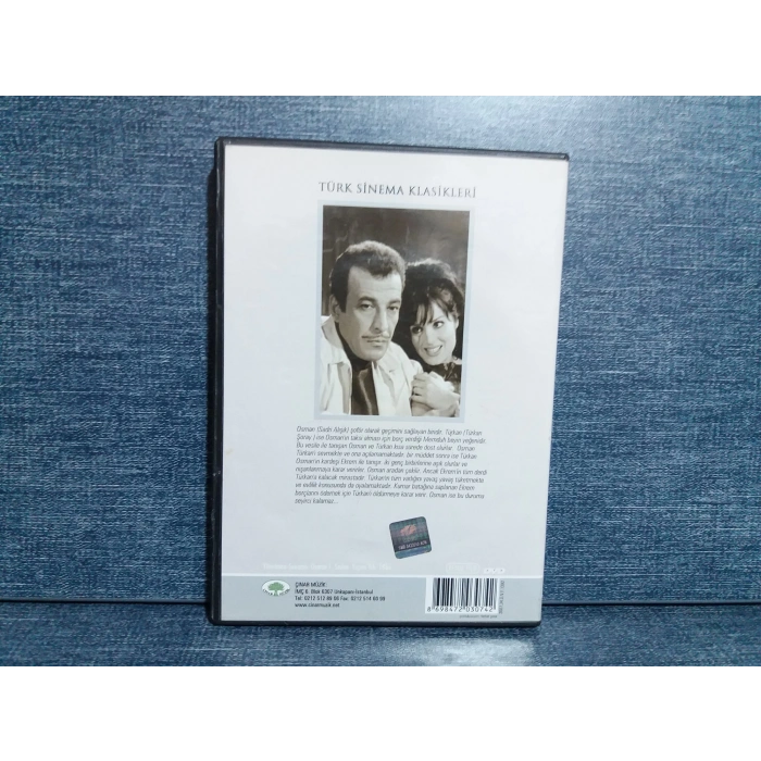 SANA LAYIK DEĞİLİM TÜRKAN ŞORAY SADRİ ALIŞIK DVD FİLM