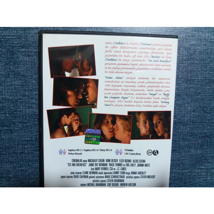 SEKS VE KAHVALTI DVD FİLM