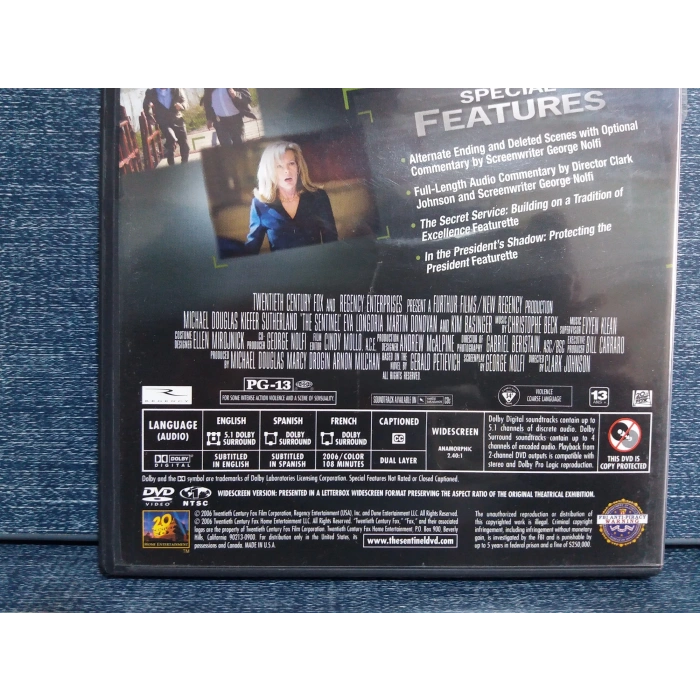 SENTINEL  DVD FİLM  (İNGİLİZCE)
