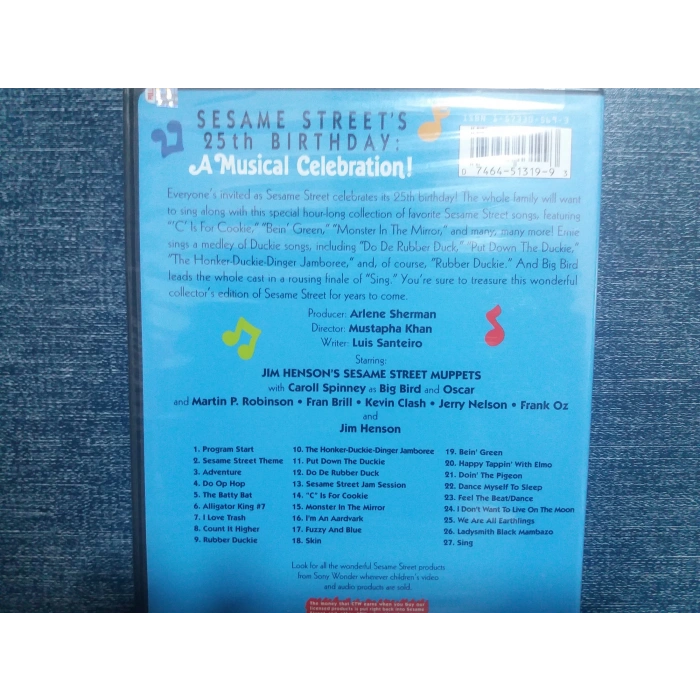 SESAME STREET A MUSICAL CELEBRATION DVD (SIFIR)