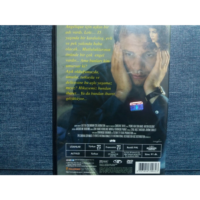 SEVİYOR SEVMİYOR DVD FİLM