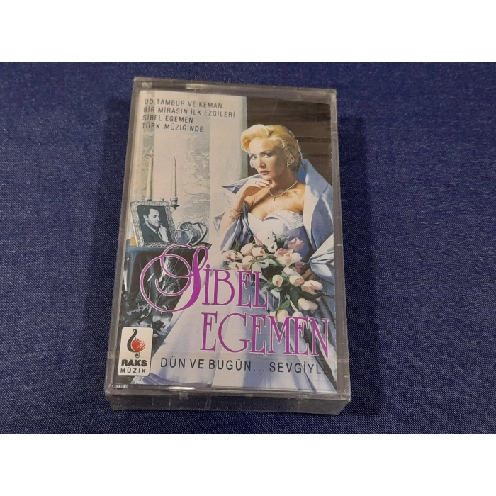 SİBEL EGEMEN DÜN VE BUGÜN  SEVGİYLE MÜZİK KASET