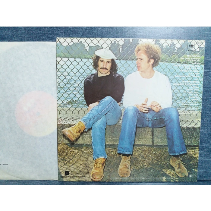 SIMON AND GARFUNKELS GREATEST HITS LP (U.K PRESS)