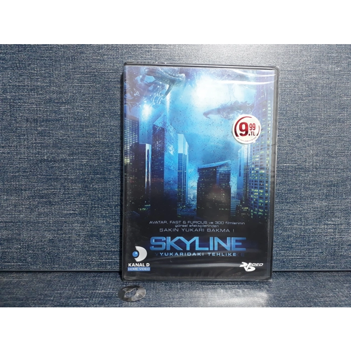 SKYLINE YUKARIDAKİ TEHLİKE DVD FİLM (SIFIR)