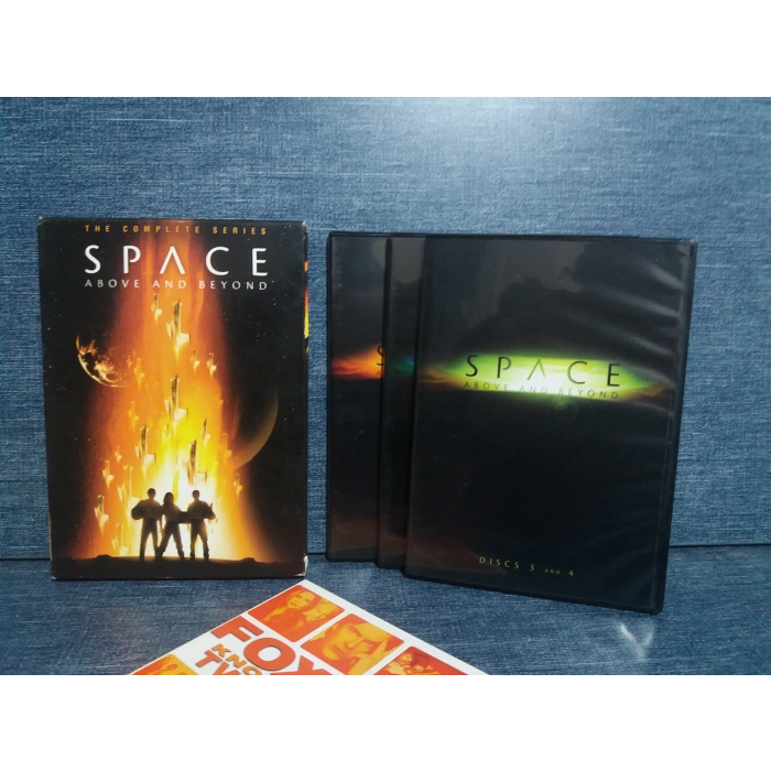 SPACE A BOVE AND BEYOND DVD FİLM BOX SET 5 DVD (İNGİLİZCE)
