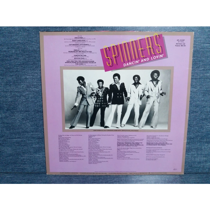 SPINNERS DANCIN AND LOVIN MUSIC LP