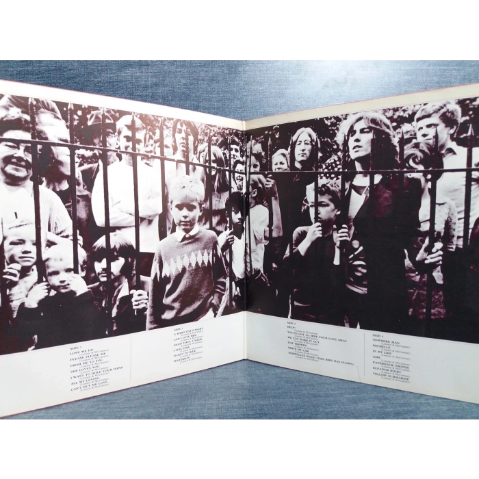 THE BEATLES 1962-1966 MUSIC 2 LP ALBUM