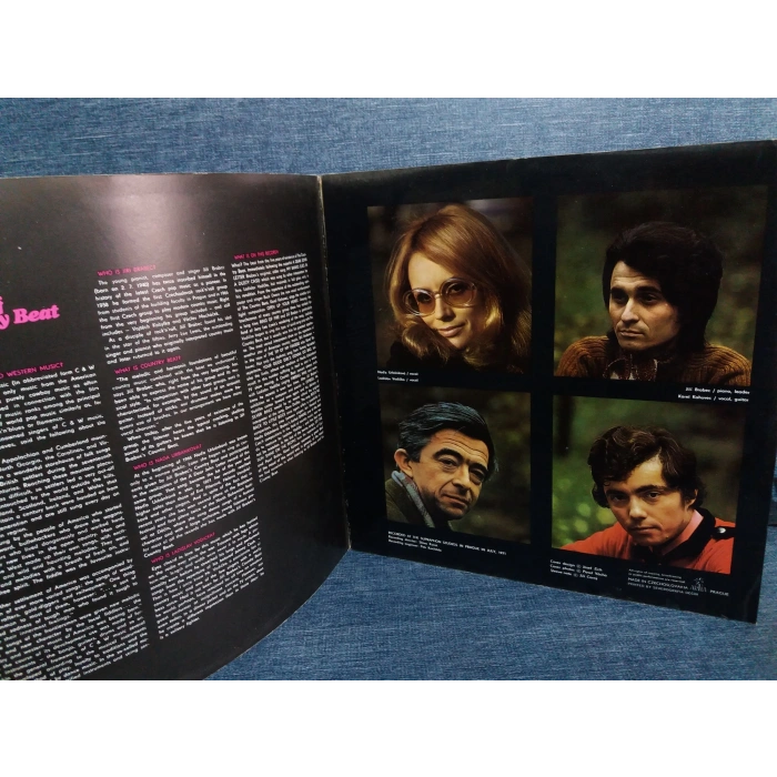 THE BEST OF COUNTRY BEAT LP