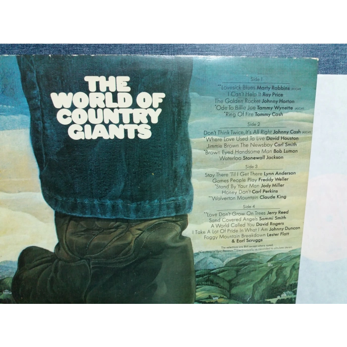 THE WORLD OF COUNTRY GIANTS 2 LP