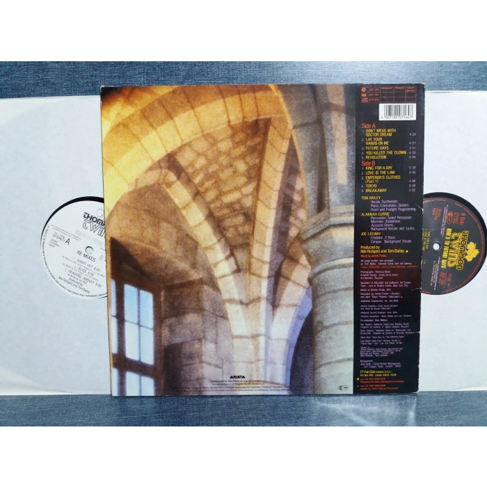 THOMPSON TWINS HERES TO FUTURE DAYS MUSIC 2 LP