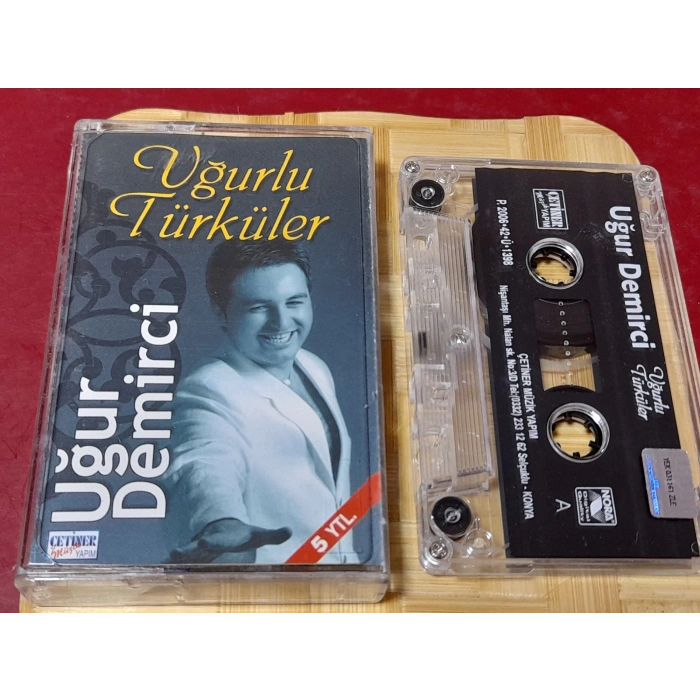 UĞUR DEMİRCİ UĞURLU TÜRKÜLER MÜZİK KASET