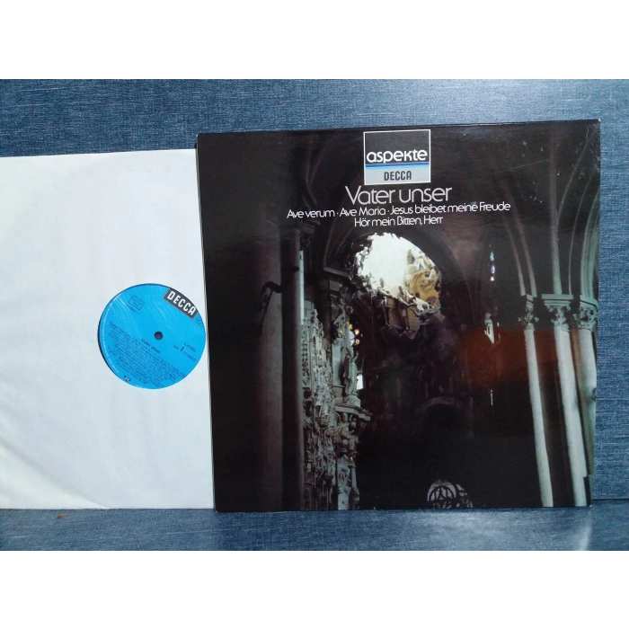 VATER UNSER AVE VERUM AVE MARIA JESUS BLEIBET
