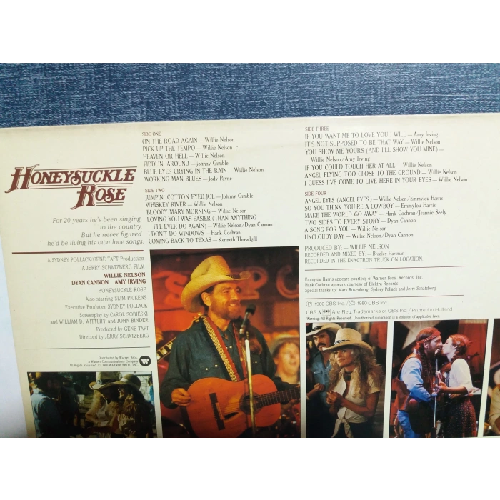 WILLIE NELSON & FAMILY HONEYSUCKLE ROSE 2 LP