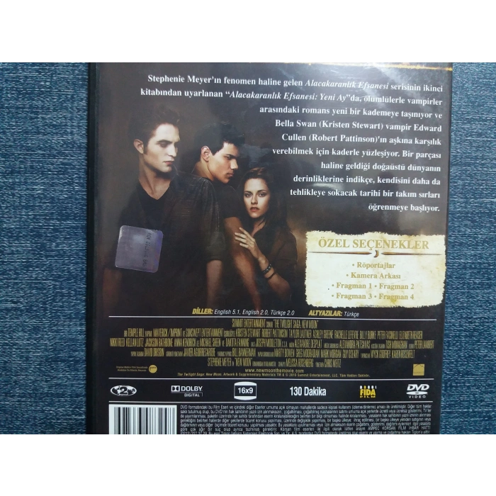YENİ AY ALACAKARANLIK DVD FİLM
