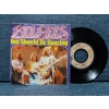 BEE GEES YOU SHOULD BE DANCING