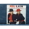 MEL KIM SHOWING OUT SYSTEM