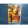 SİLAHLARIN GÖLGESİNDE DVD FİLM