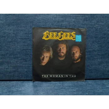 BEE GEES WOMAN IN YOU SYATING ALIVE