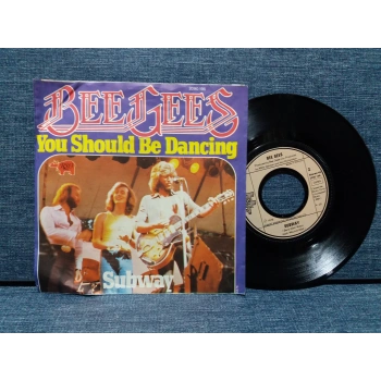 BEE GEES YOU SHOULD BE DANCING