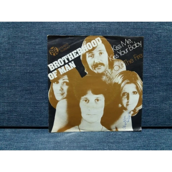 BROTHERHOOD OF MAN KISS ME
