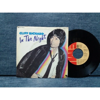 CLIFF RICHARD IN THE NIGHT - KEEP ON LOOKING