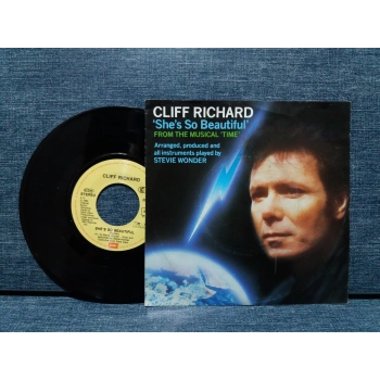 CLIFF RICHARD MUSICAL TIME