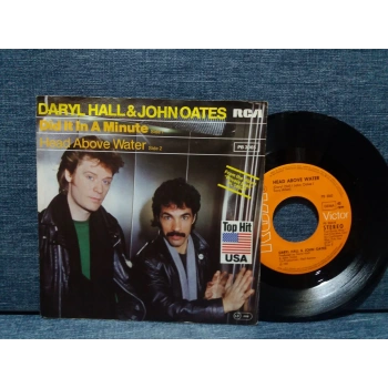 DARYL HALL JOHN OATES DID IT IN A MINUTE