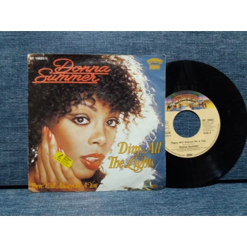 DONNA SUMMER DIM ALL THE LIGHTS
