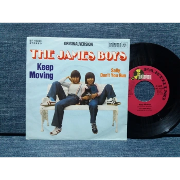 JAMES BOYS KEEP MOVING