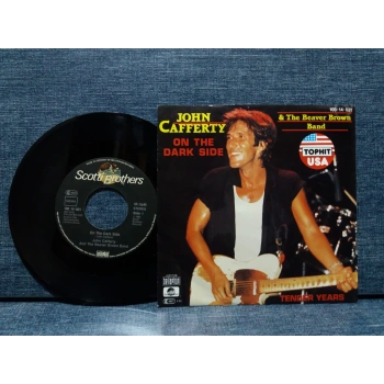 JOHN CAFFERTY ON THE DARK SIDE