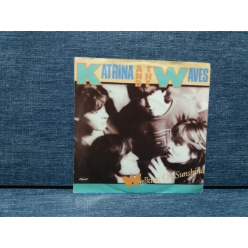 KATRINA AND THE WAVES WALKING ON SUNSHINE