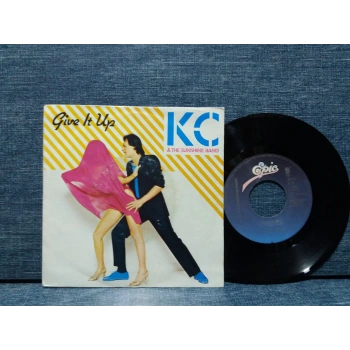 KC SUNSHINE BAND GIVE IT UP