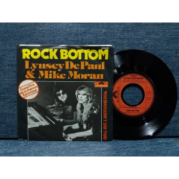 LYNSEY DE PAUL & MIKE MORAN ROCK BOTTOM