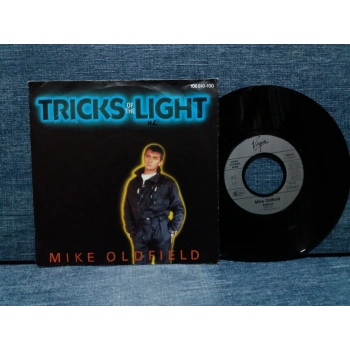 MIKE OLDFIELD TRICKS OF THE LIGHT