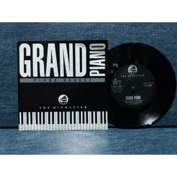 MIXMASTER GRAND PIANO
