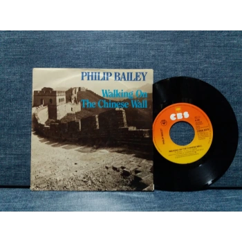 PHILIP BAILEY WALKING ON CHINESE WALL
