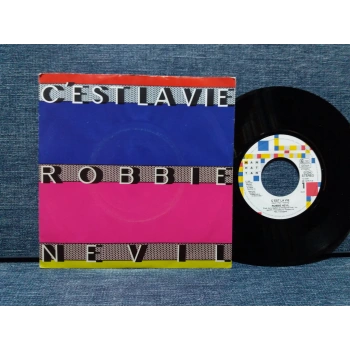 ROBBIE NEVIL CEST LAVIE