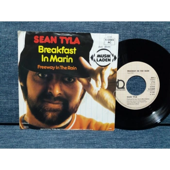 SEAN TYLA BREAKFAST IN MARIN