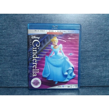 CINDERELLA BLURAY FILM + DVD (İNGİLİZCE)