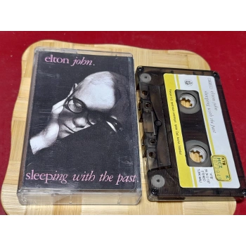ELTON JOHN SLEEPING WITH THE PAST MÜZİK KASETİ