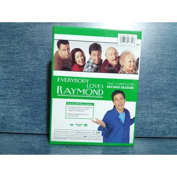 EVERBODY LOVES RAYMOND 2.SEZON 5 CD BOX DVD (İNGİLİZCE)