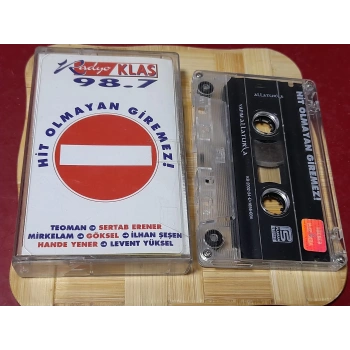 HİT OLMAYAN GİREMEZ MÜZİK KASET