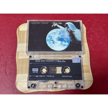 İLHAN İREM UÇUK MAVİ MÜZİK KASET
